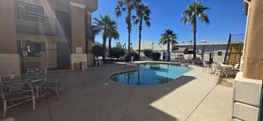 Outdoor pool, open 8:00 AM to 10 PM, pool loungers - SureStay by Best Western Mesa Downtown Area (Mesa)