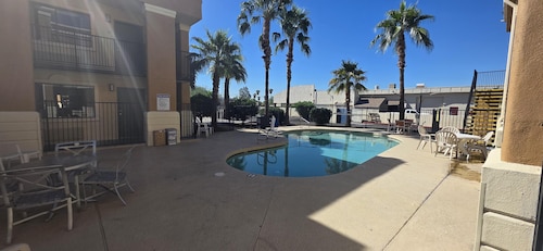 SureStay by Best Western Mesa Downtown Area