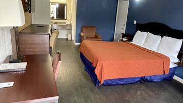 Zimmersafe, Bügeleisen/Bügelbrett, Zustellbetten, kostenloses WLAN