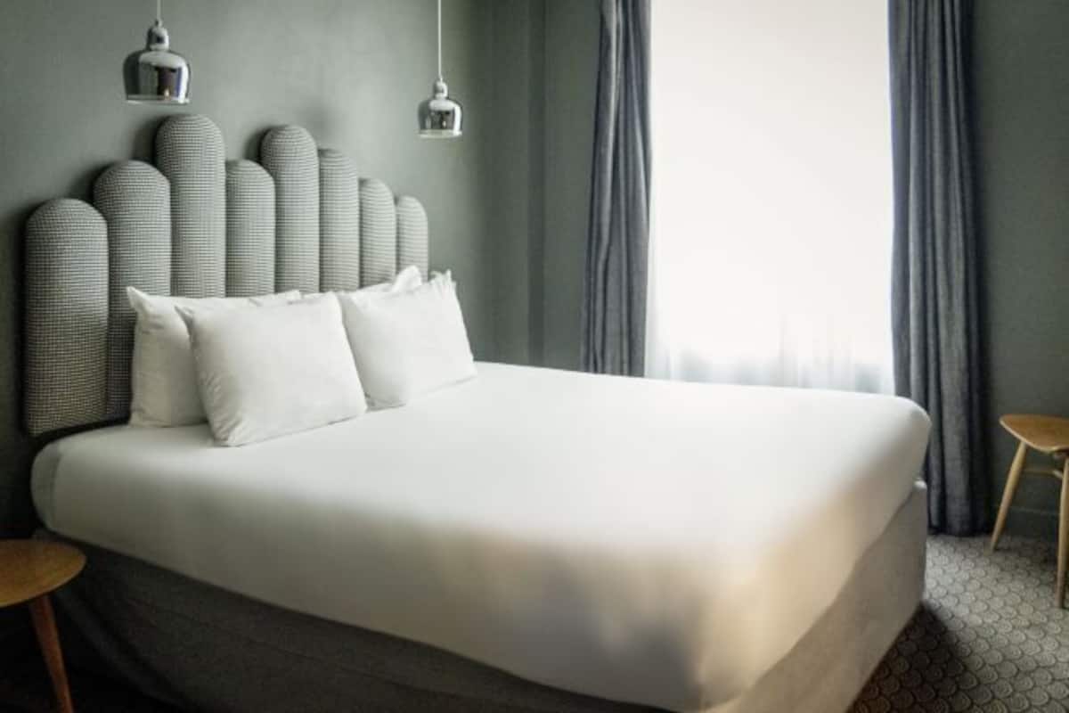 In-room safe, individually decorated, individually furnished, desk