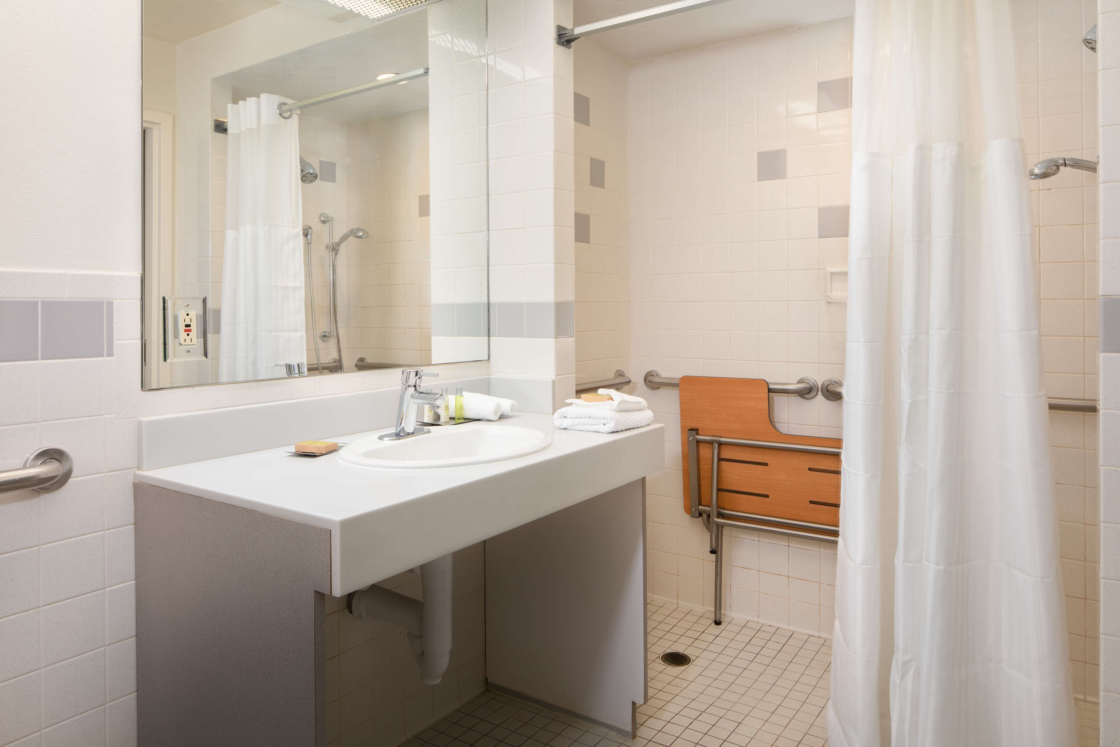 Foto - DoubleTree by Hilton Hotel & Suites Pittsburgh Downtown