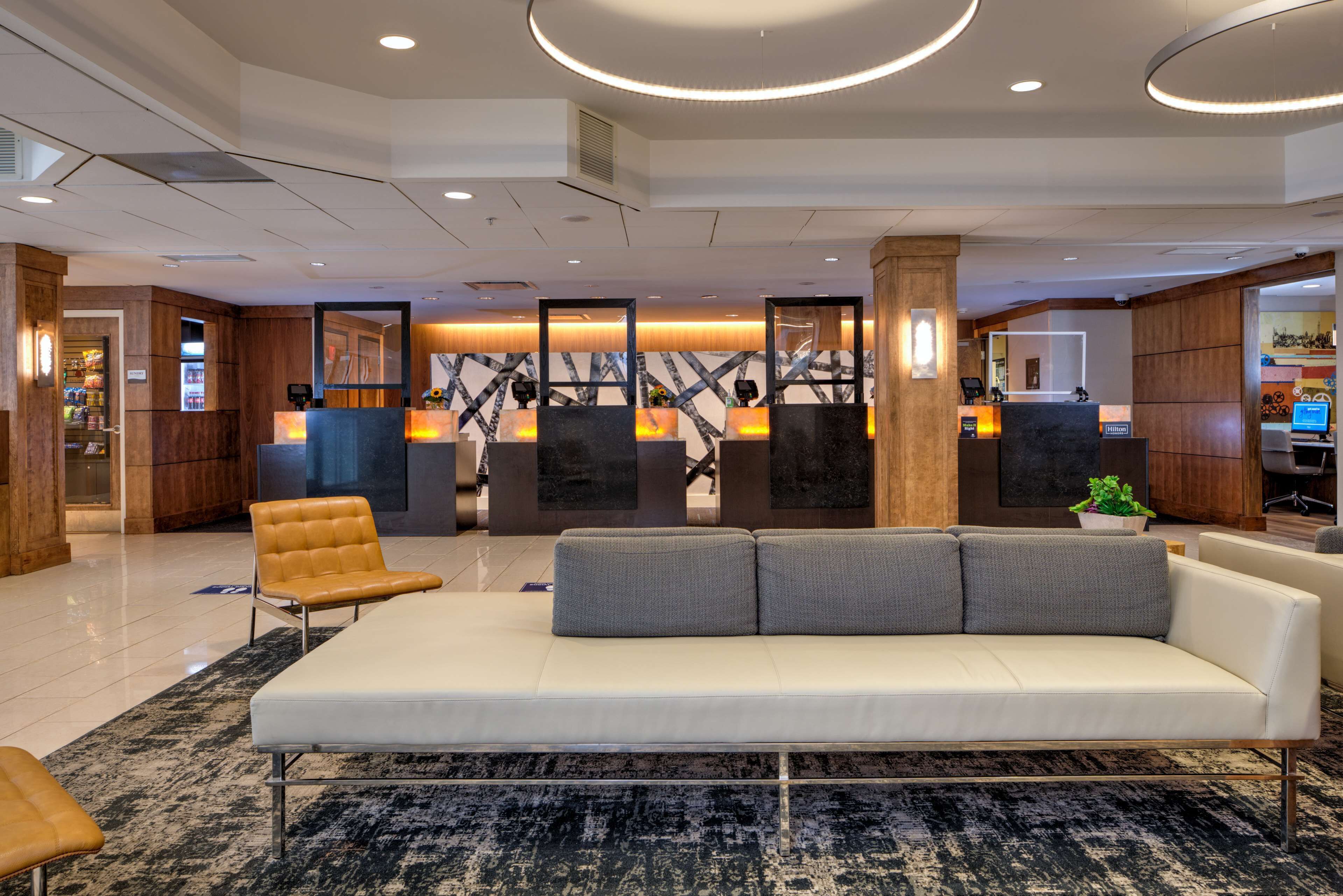 Foto - DoubleTree by Hilton Hotel & Suites Pittsburgh Downtown