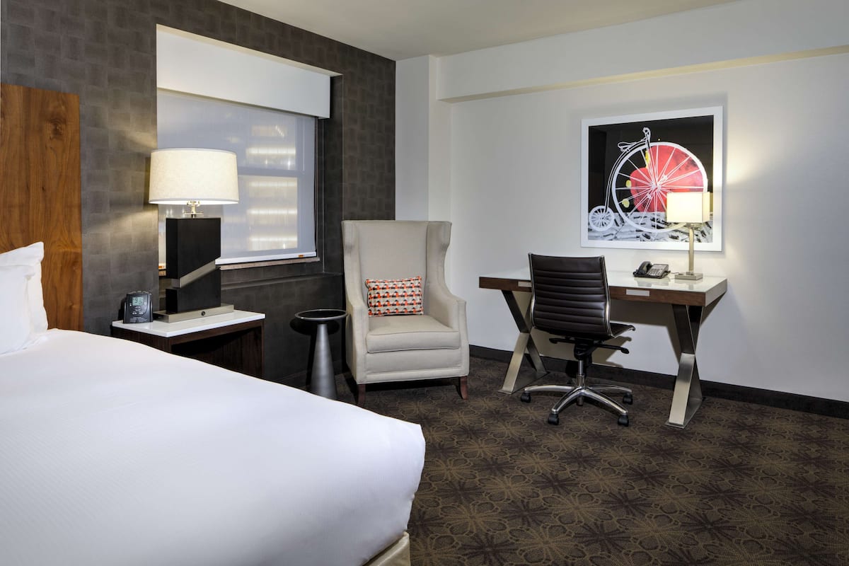 Suite, 1 King Bed, Non Smoking | Premium bedding, in-room safe, desk, laptop workspace