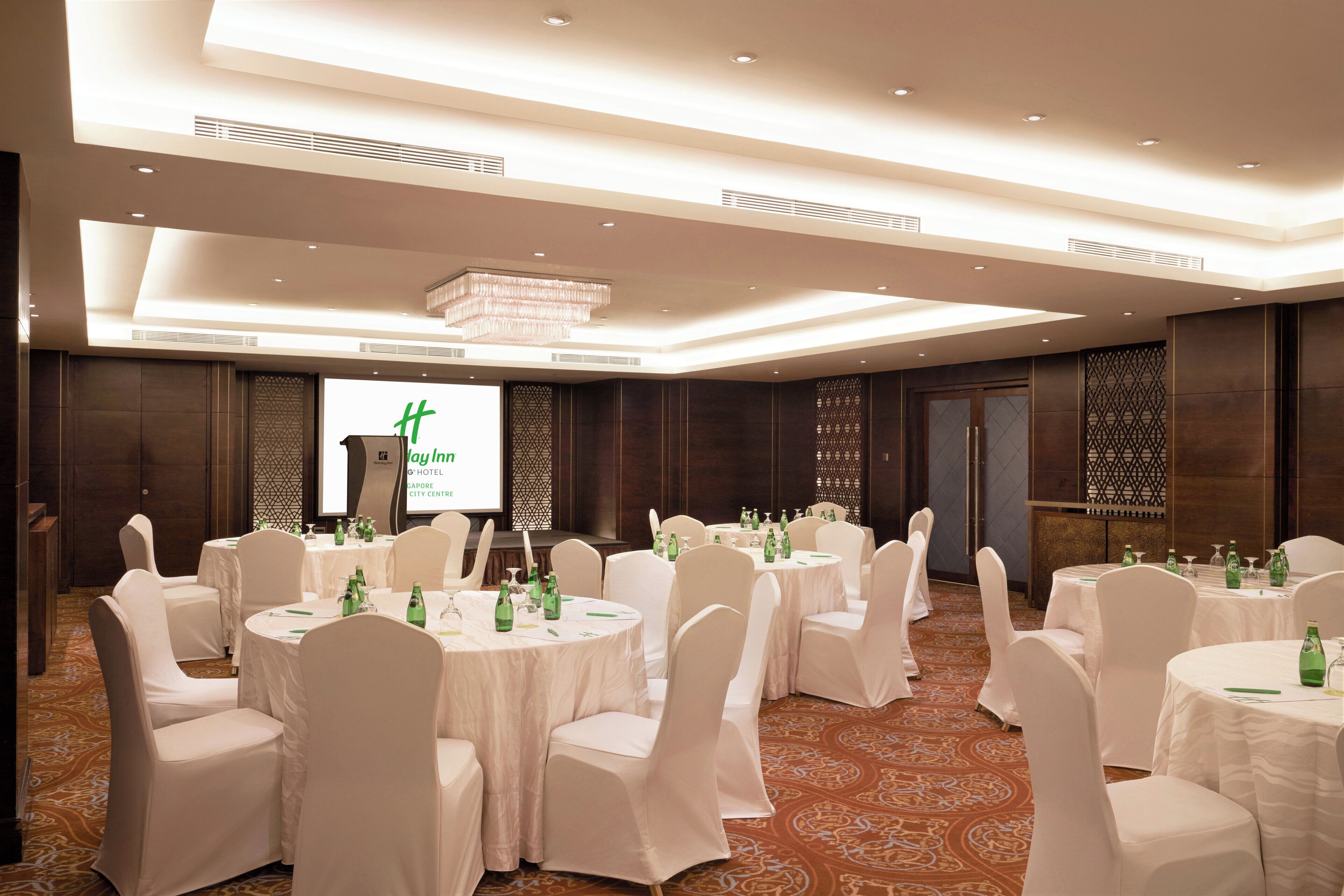 Photo - Holiday Inn Singapore Orchard City Centre by IHG