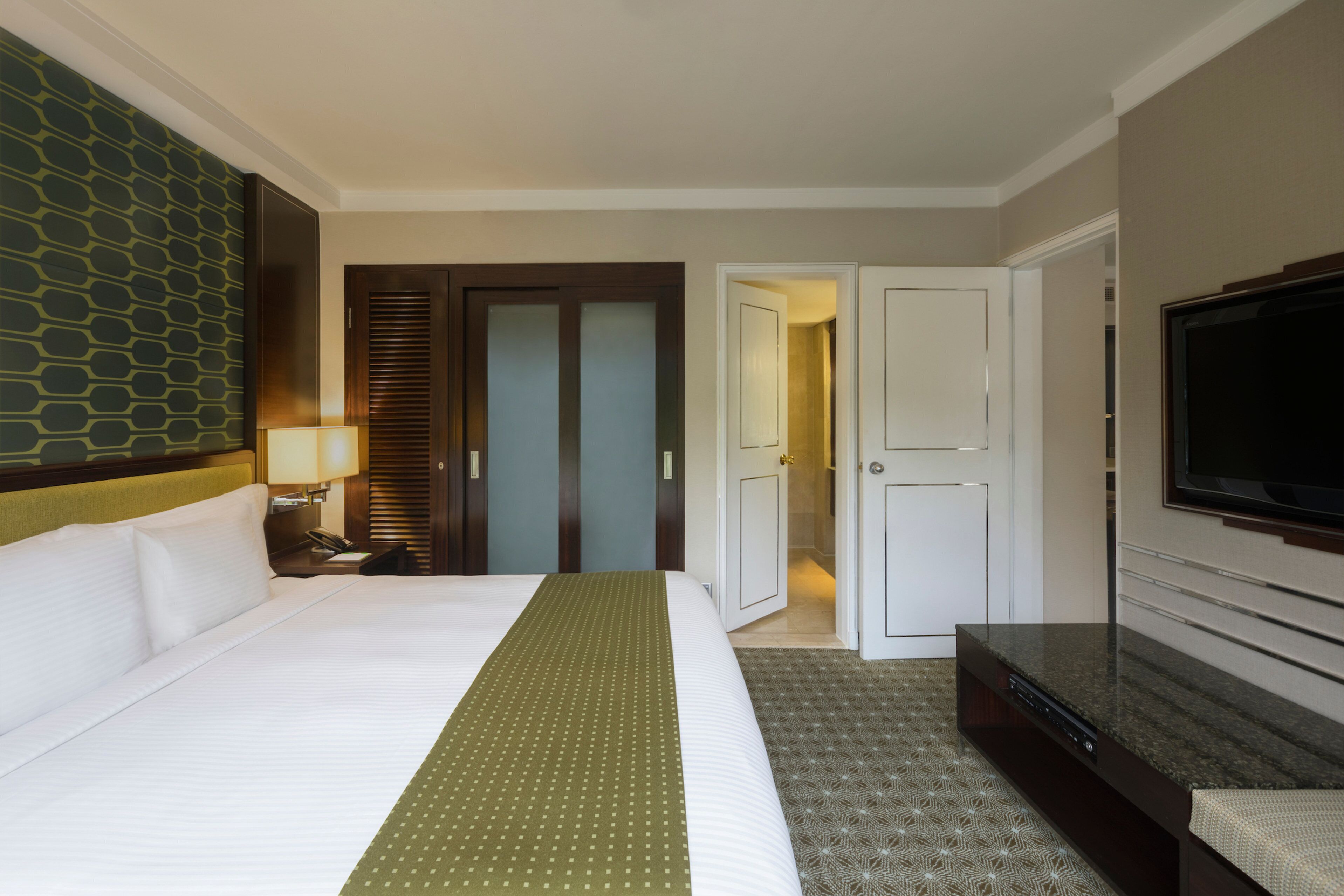 Suite, 1 King Bed | Minibar, in-room safe, desk, laptop workspace