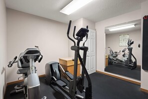 Fitness facility - Days Inn by Wyndham Spearfish (Spearfish)