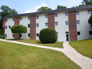 Exterior - Ibis Fourmies (Fourmies)