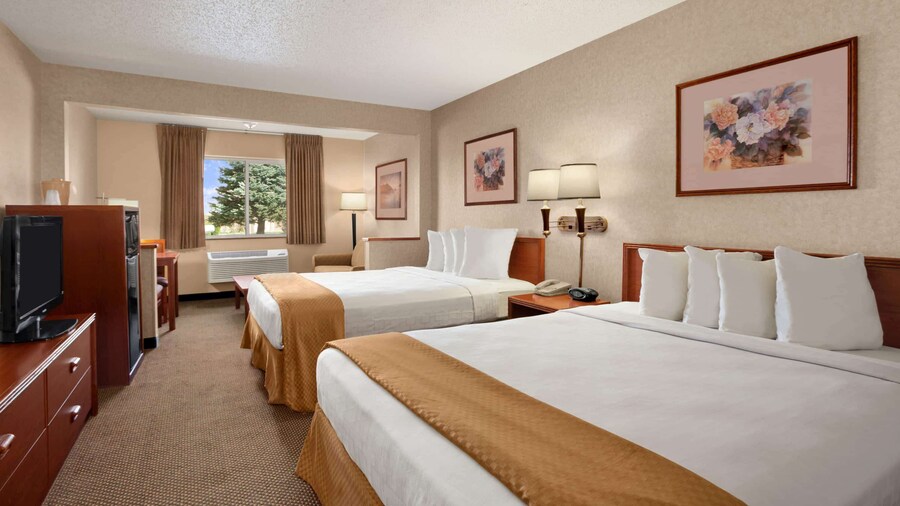 Baymont by Wyndham Golden/Red Rocks