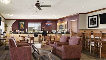 Free daily continental breakfast