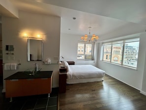 City Penthouse | Premium bedding, blackout drapes, iron/ironing board, free WiFi
