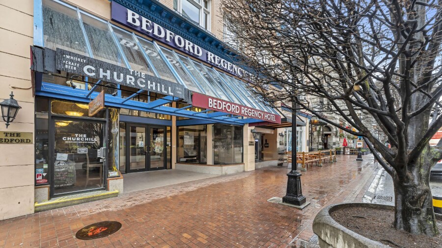 Bedford Regency Hotel, Trademark Collection by Wyndham