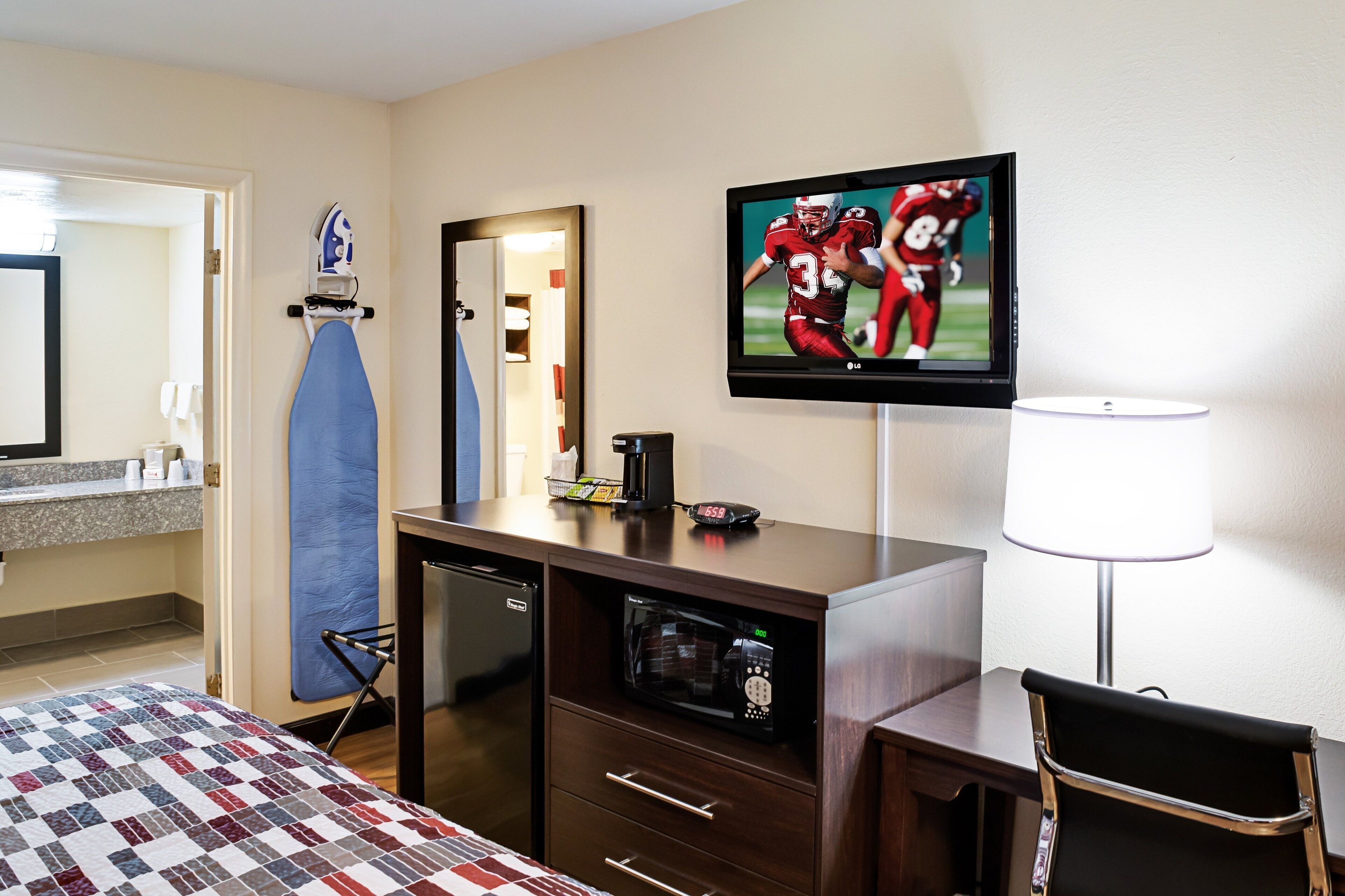 Photo - Red Roof Inn Indianapolis East
