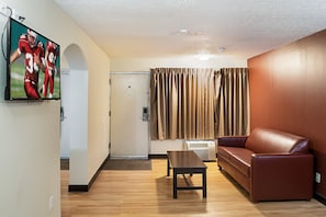 Suite, 1 King Bed, Non Smoking, Jetted Tub