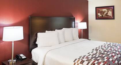 Red Roof Inn Indianapolis East