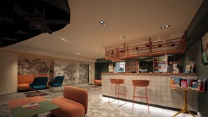 Bar (on property) - Mercure Perpignan Centre (Perpignan)