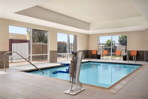 Piscine couverte