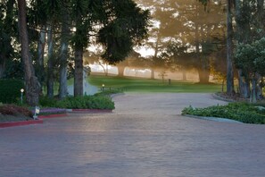 Property grounds - Inn At Morro Bay (Morro Bay)