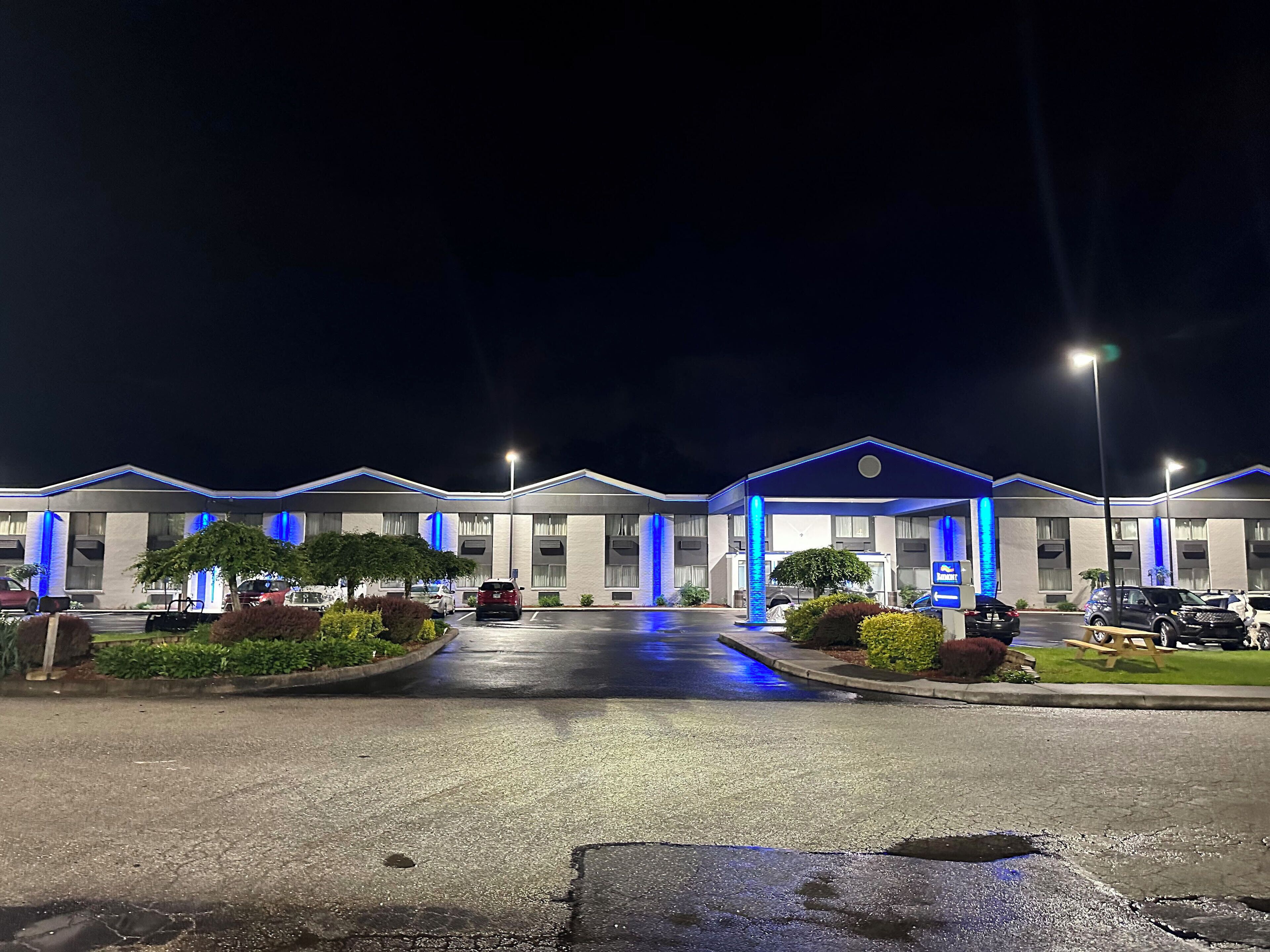 واجهة المنشأة