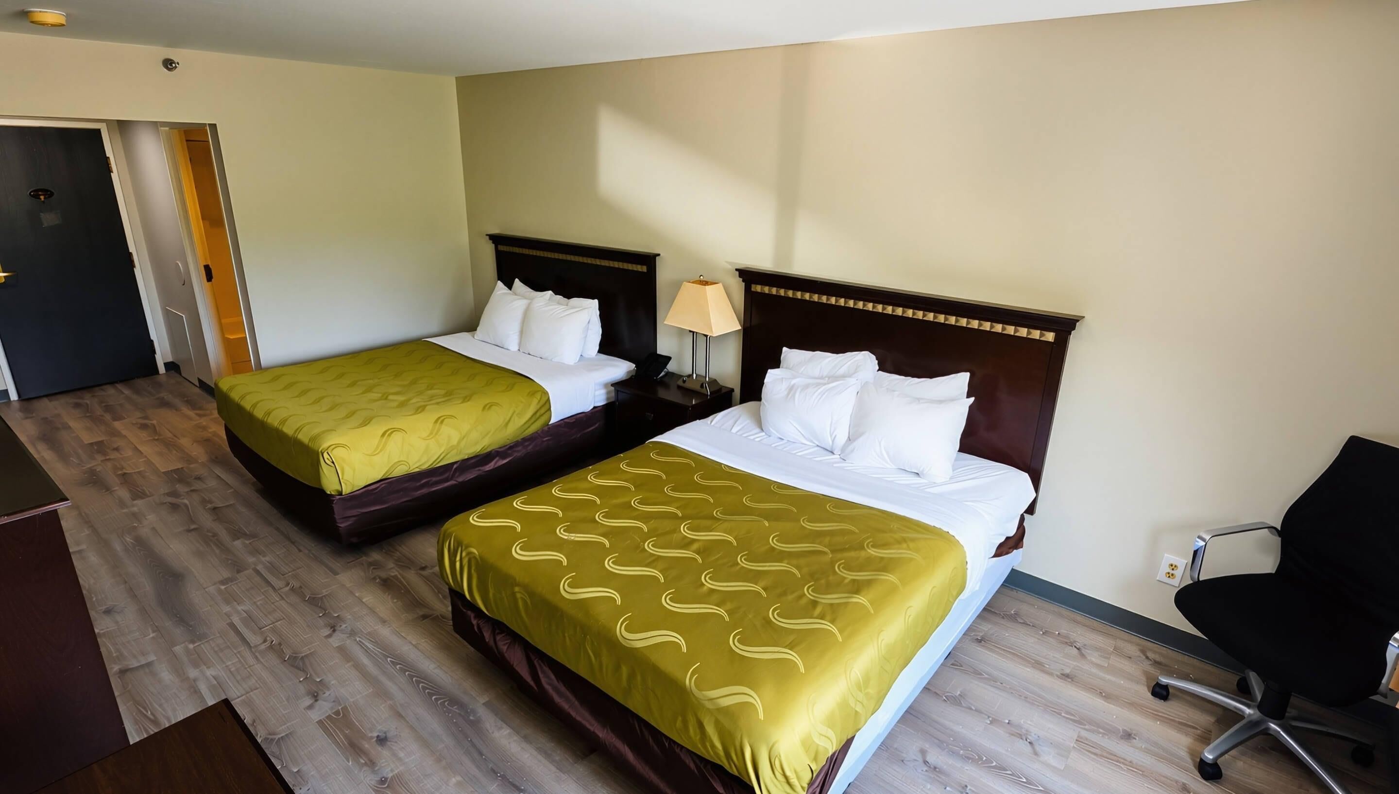 Standard Room, 2 Queen Beds, Non Smoking