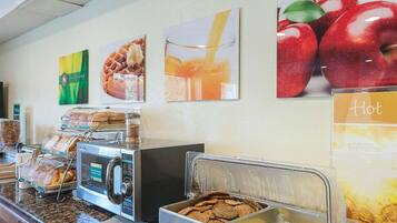 Free daily continental breakfast