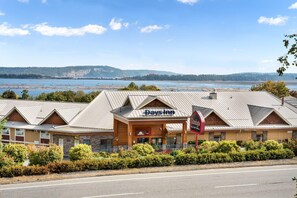 Exterior - Days Inn by Wyndham Nanaimo (Nanaimo)