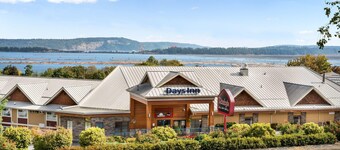 Days Inn by Wyndham Nanaimo