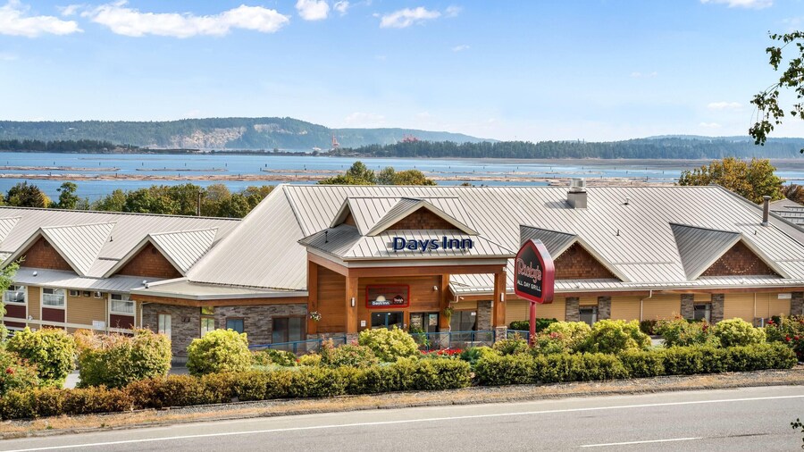Days Inn by Wyndham Nanaimo