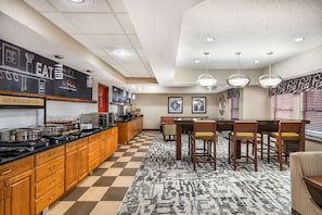 Free daily buffet breakfast