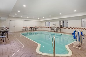 Piscine couverte
