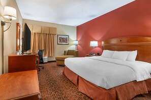 Standard Room, 1 King Bed, Accessible, Non Smoking | Hypo-allergenic bedding, desk, laptop workspace, iron/ironing board - Best Western St. Louis Fairview Heights (Fairview Heights)