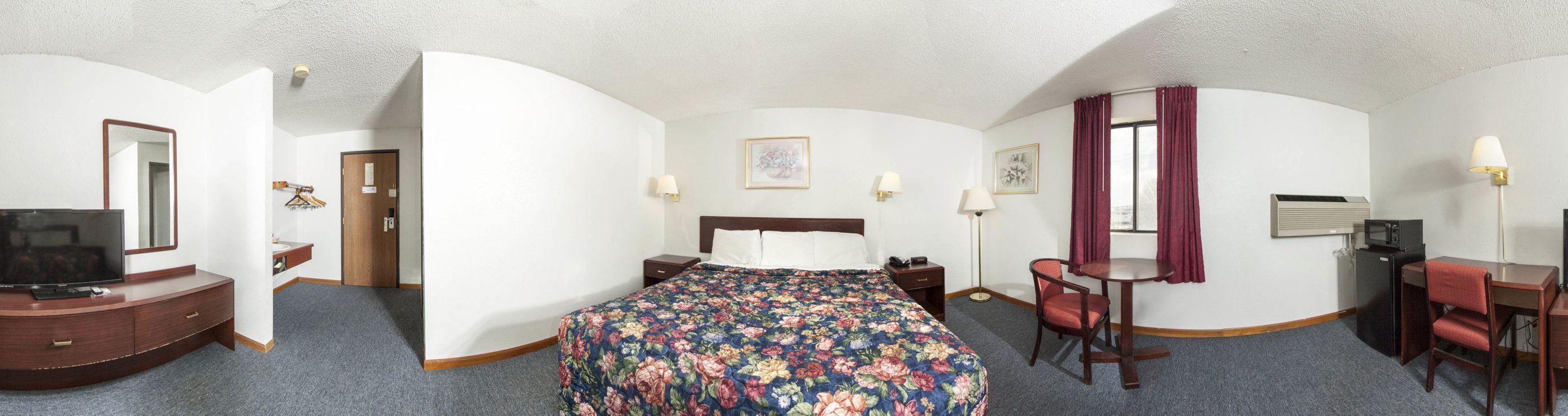 Desk, free WiFi, bed sheets