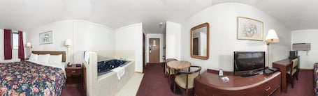 Room, 1 King Bed, Non Smoking, Jetted Tub | Desk, free WiFi, bed sheets. Oak Grove Inn