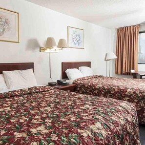 Desk, free WiFi, bed sheets - Oak Grove Inn (Oak Grove)