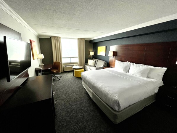 Room, Non Smoking | Desk, blackout drapes, iron/ironing board, free cribs/infant beds
