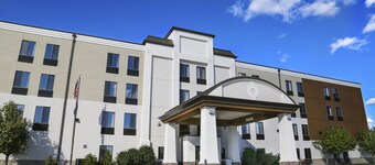 Holiday Inn Express Fargo-West Acres by IHG