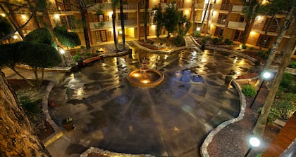DoubleTree Suites by Hilton Tucson Airport