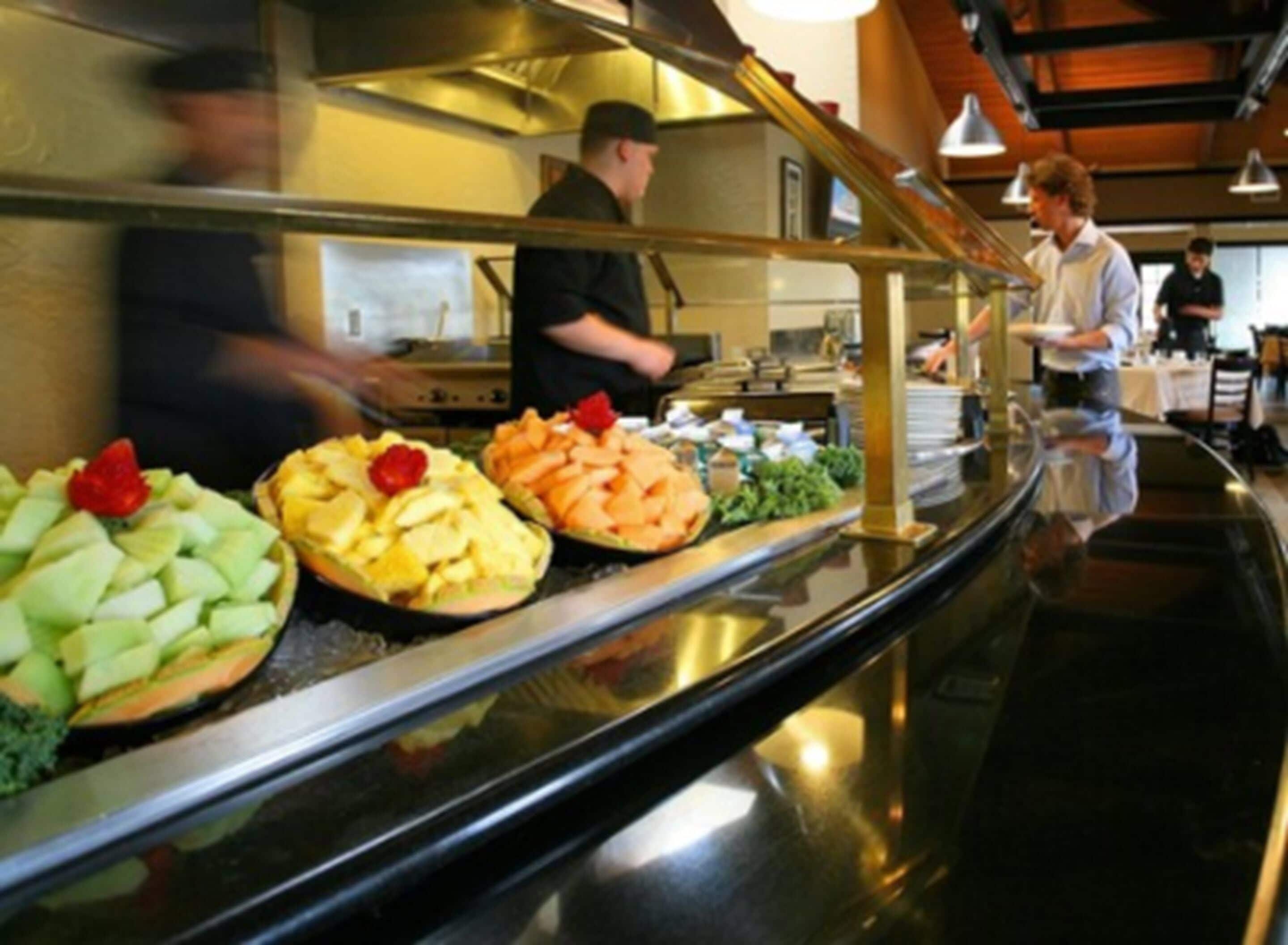 daily buffet breakfast for a fee