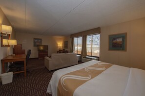 In-room safe, desk, iron/ironing board, free WiFi
