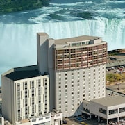 Wyndham Grand Fallsview Hotel