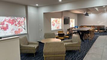 Free daily self-serve breakfast