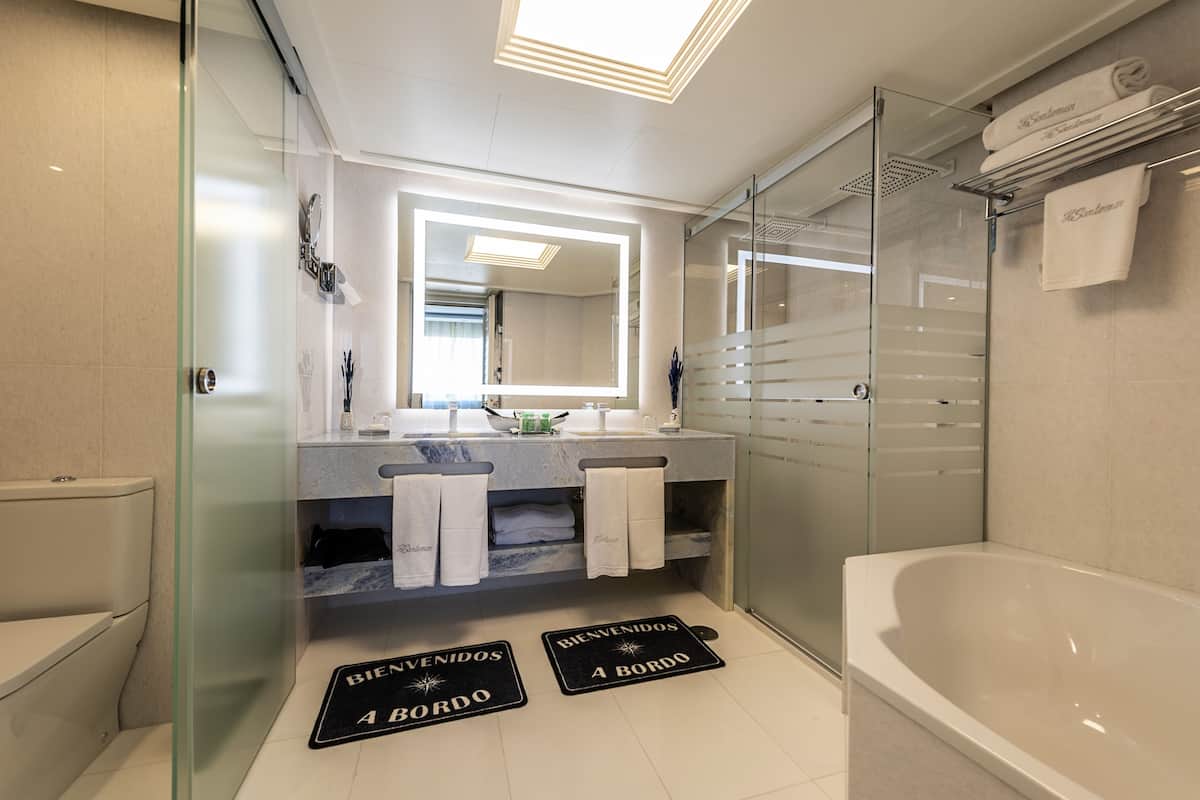 royal suite | bathroom | eco-friendly toiletries, hair dryer, bidet, towels