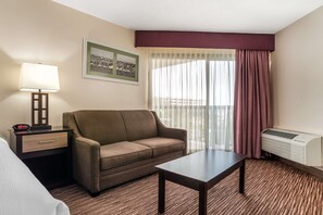 Iron/ironing board, free cribs/infant beds, rollaway beds, free WiFi - Best Western Oak Manor (Biloxi)