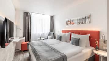 Comfort Room | In-room safe, desk, soundproofing, iron/ironing board