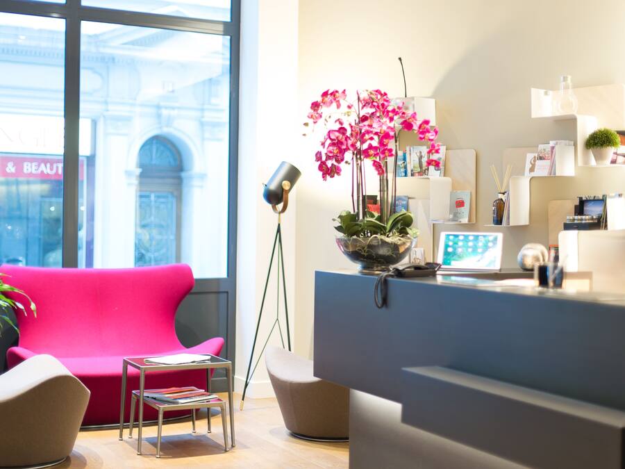 Lobby sitting area