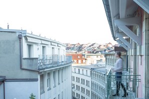 Vue sur la ville depuis l’hébergement