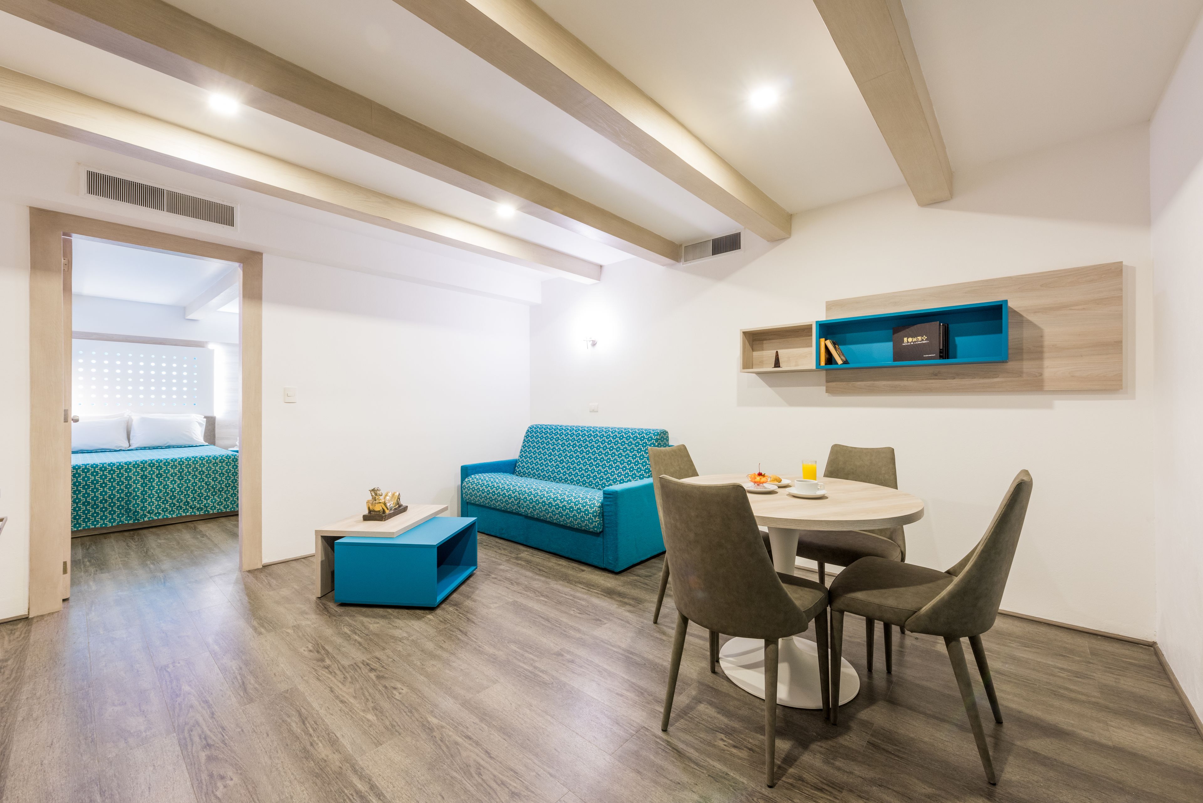 master suite executive | 1 bedroom, in-room safe, desk, laptop workspace