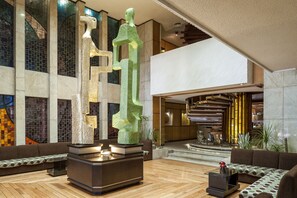 Sala de estar en el lobby
