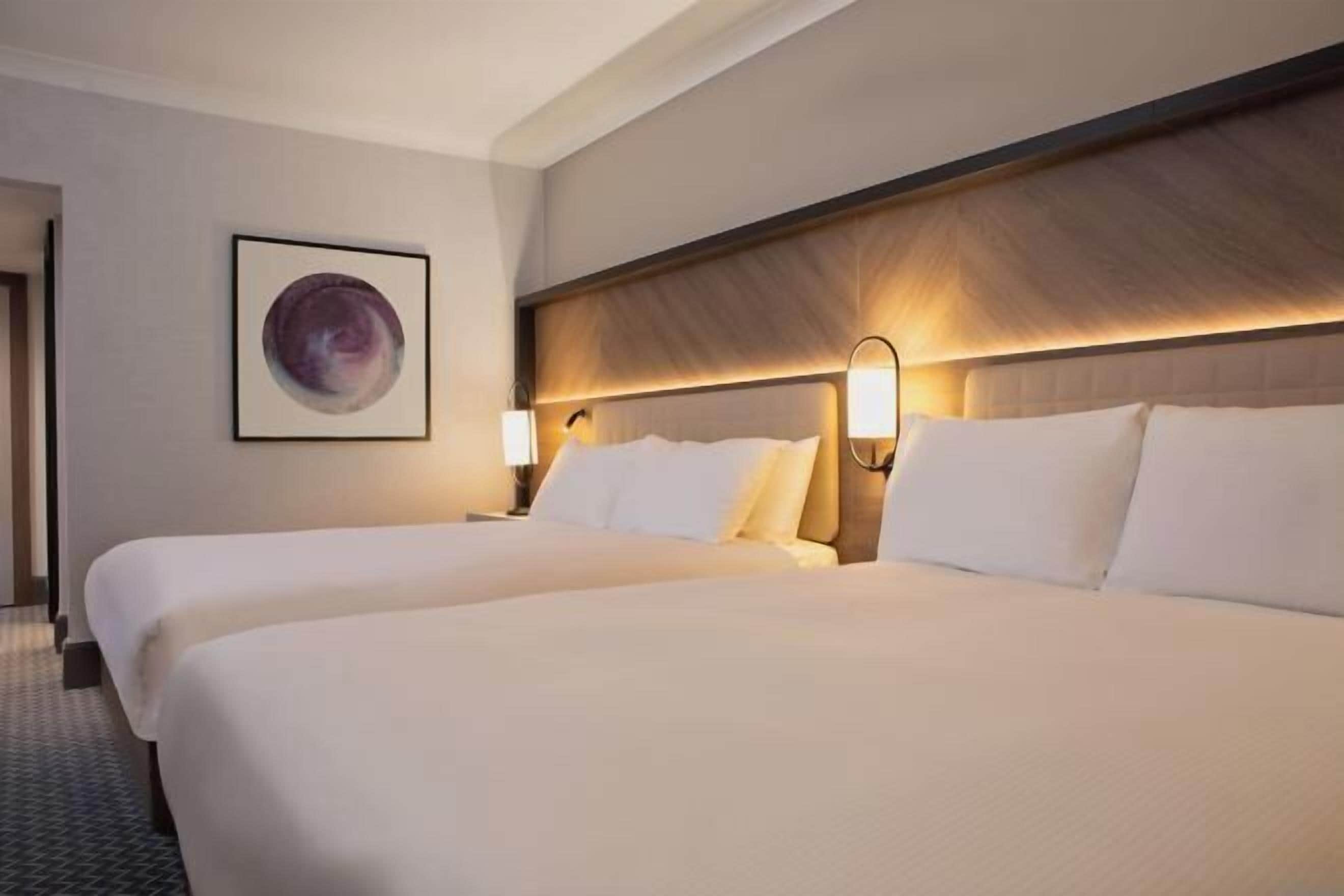 Coffres-forts dans les chambres, bureau, rideaux occultants