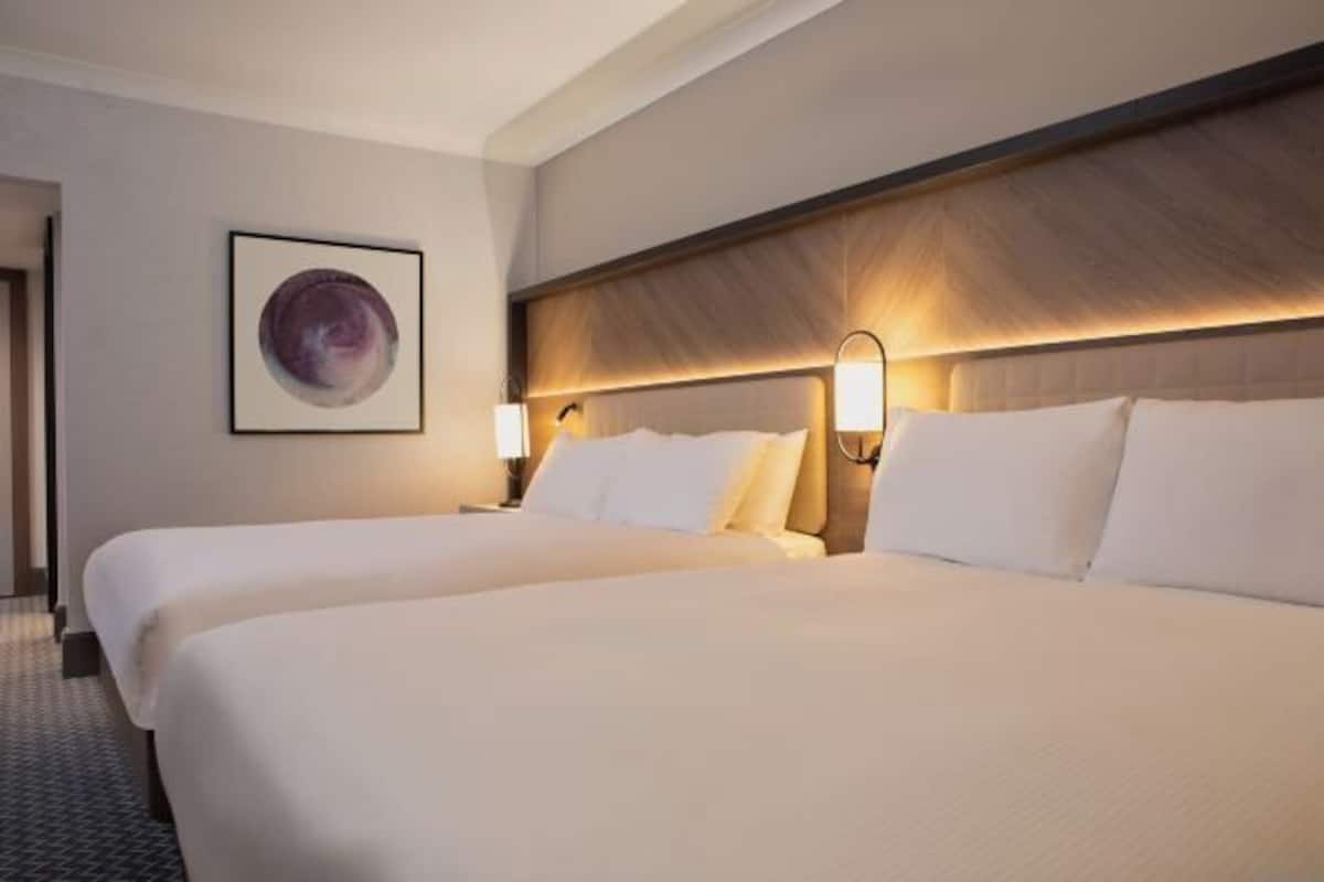 Coffres-forts dans les chambres, bureau, rideaux occultants