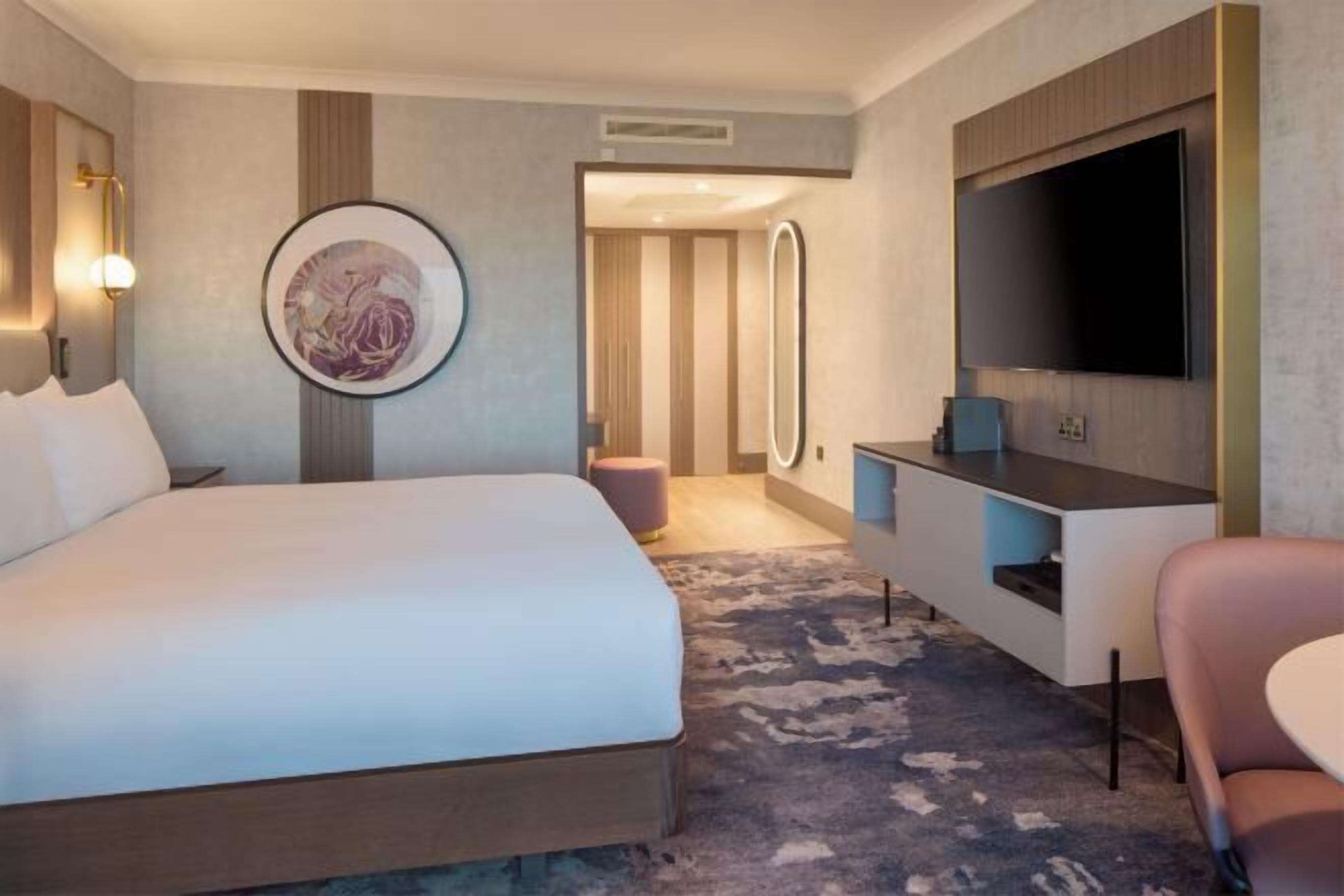 Coffres-forts dans les chambres, bureau, rideaux occultants